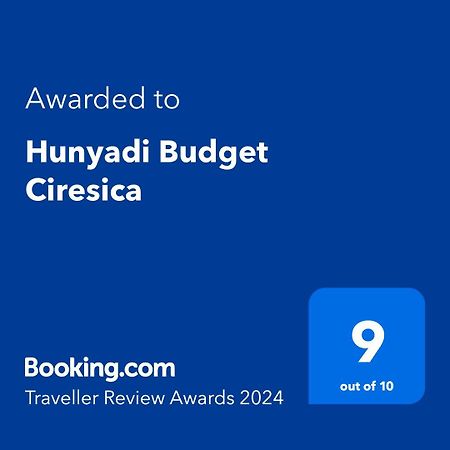 Hunyadi Budget Ciresica Сибиу Екстериор снимка